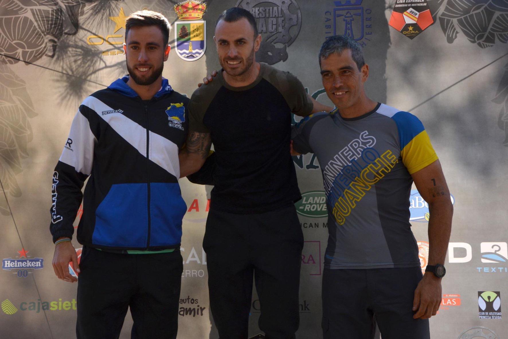 Manuel Luján y Samanta Vega, ganadores de la primera edición de ‘El secreto de El Pinar Bestial Race 2019’