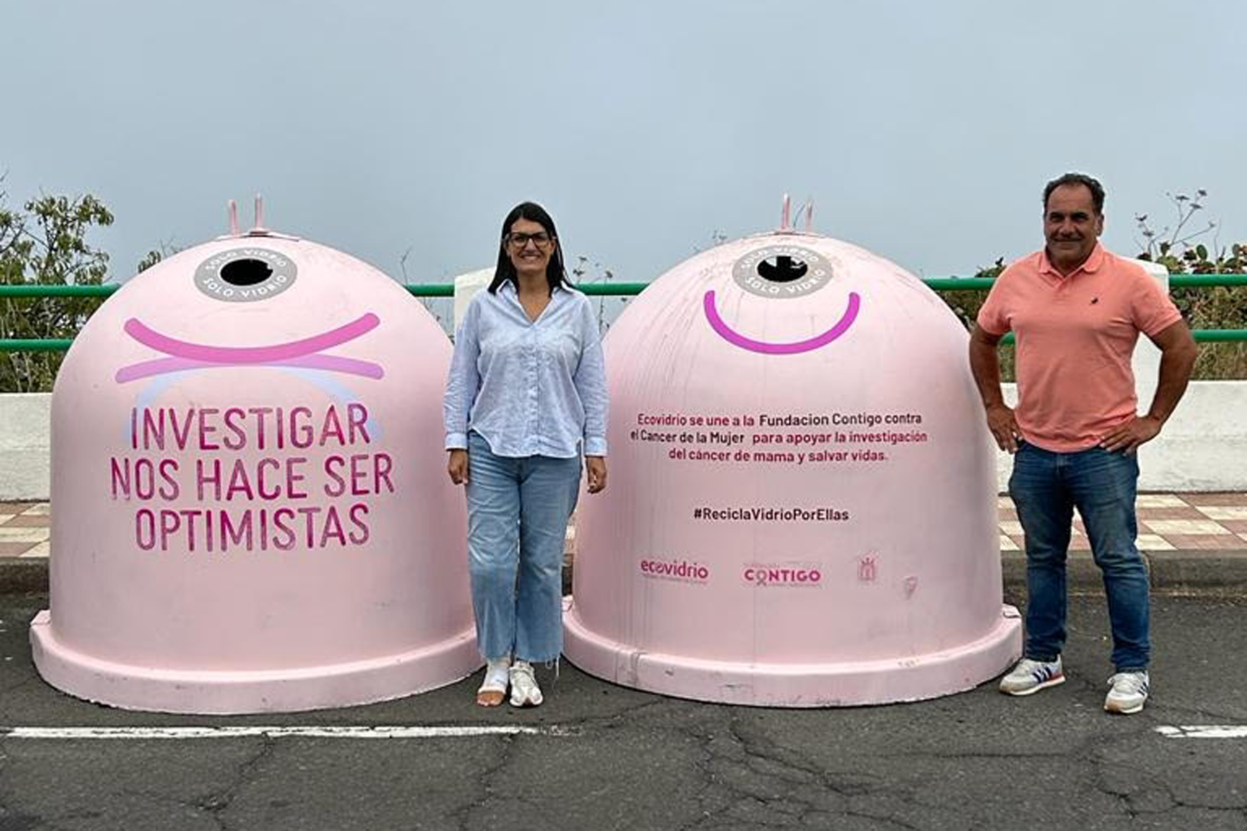 Ecovidrio, la Fundación Contigo, el Cabildo de El Hierro y el Ayuntamiento de El Pinar forman el primer equipo de fútbol femenino para apoyar la investigación contra el cáncer de mama y el reciclaje de envases de vidrio