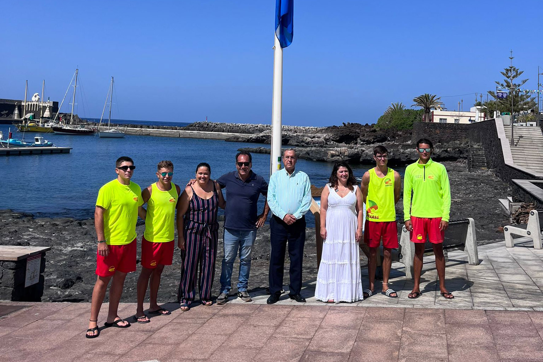La playa de La Restinga luce por séptimo año consecutivo la Bandera Azul