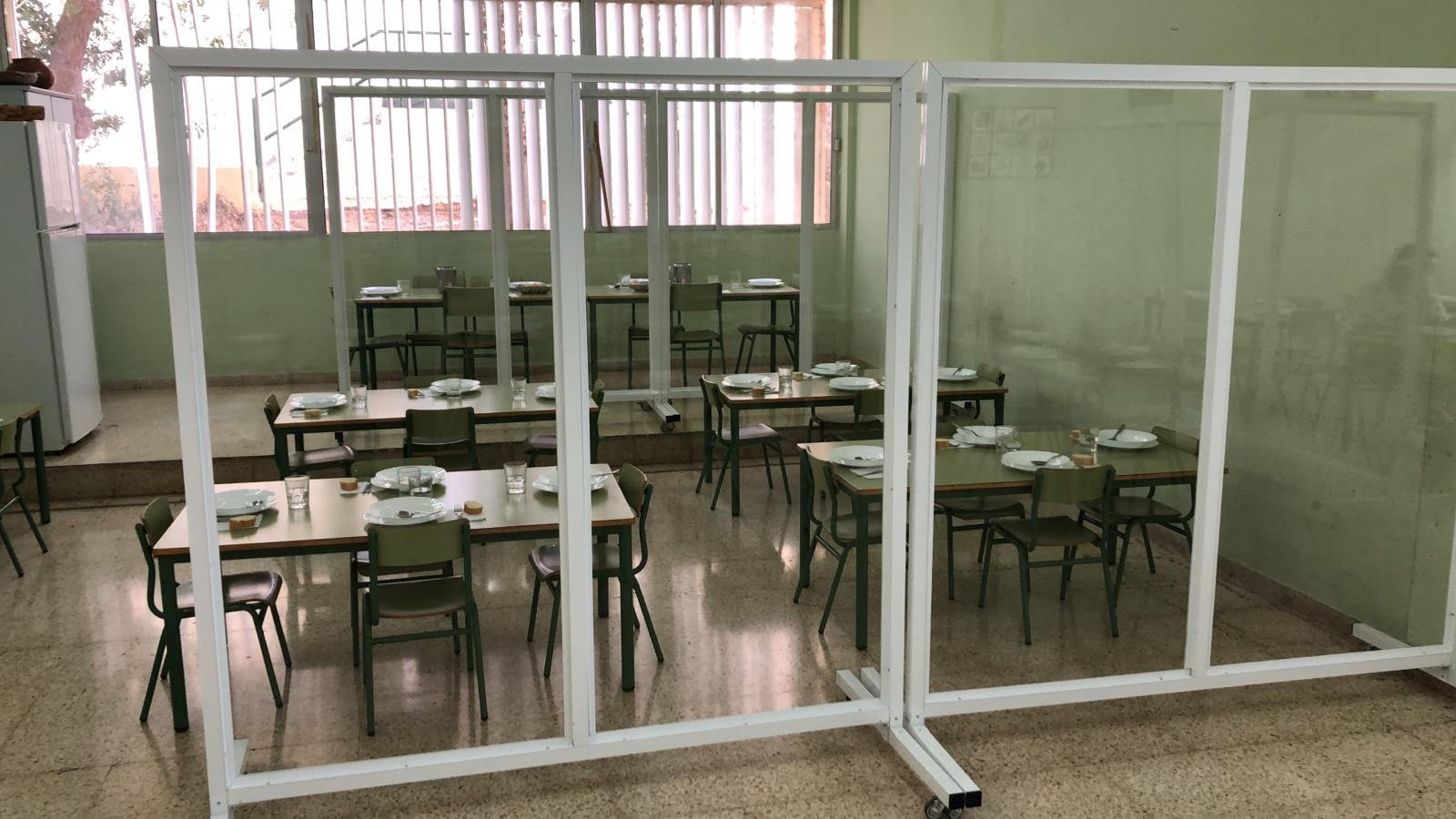 El Ayuntamiento refuerza las medidas de seguridad en el comedor del colegio CEIP Taibique