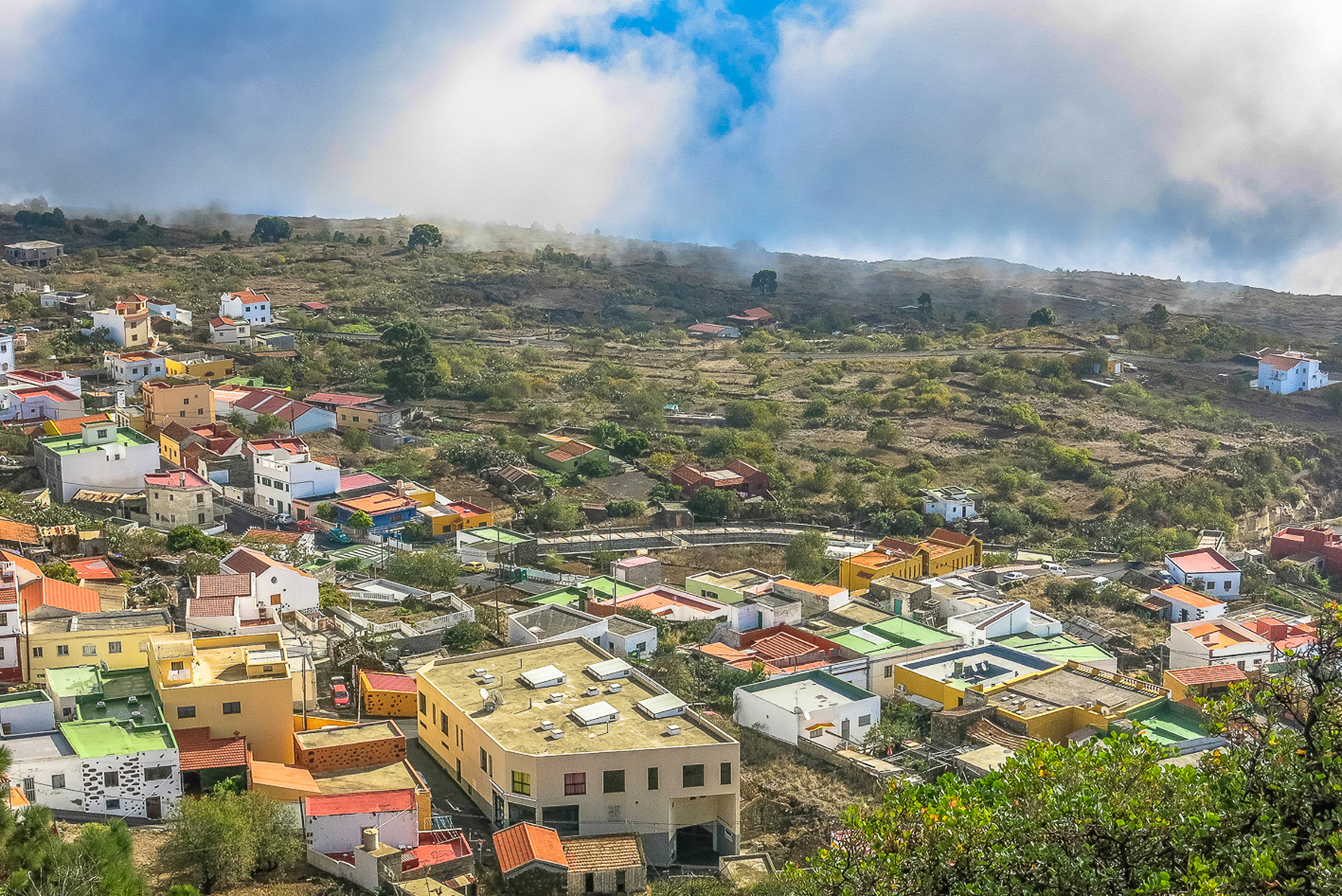El Pinar convoca las ayudas al transporte para el alumnado que estudia fuera de la isla